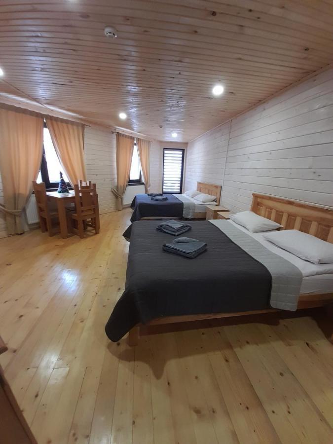 Berloga Pylypets Hotel Pilipets Екстериор снимка