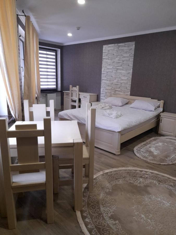 Berloga Pylypets Hotel Pilipets Екстериор снимка